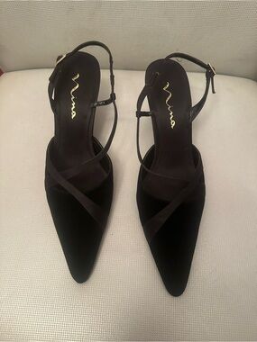 Nina Black Pointed-Toe Cross-Strap Velvet Satin 3’ Heels